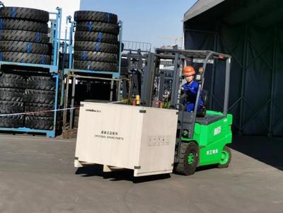 中央、市級(jí)和香港媒體齊聚松江，探訪特種設(shè)備數(shù)字化監(jiān)管服務(wù)創(chuàng)新實(shí)踐